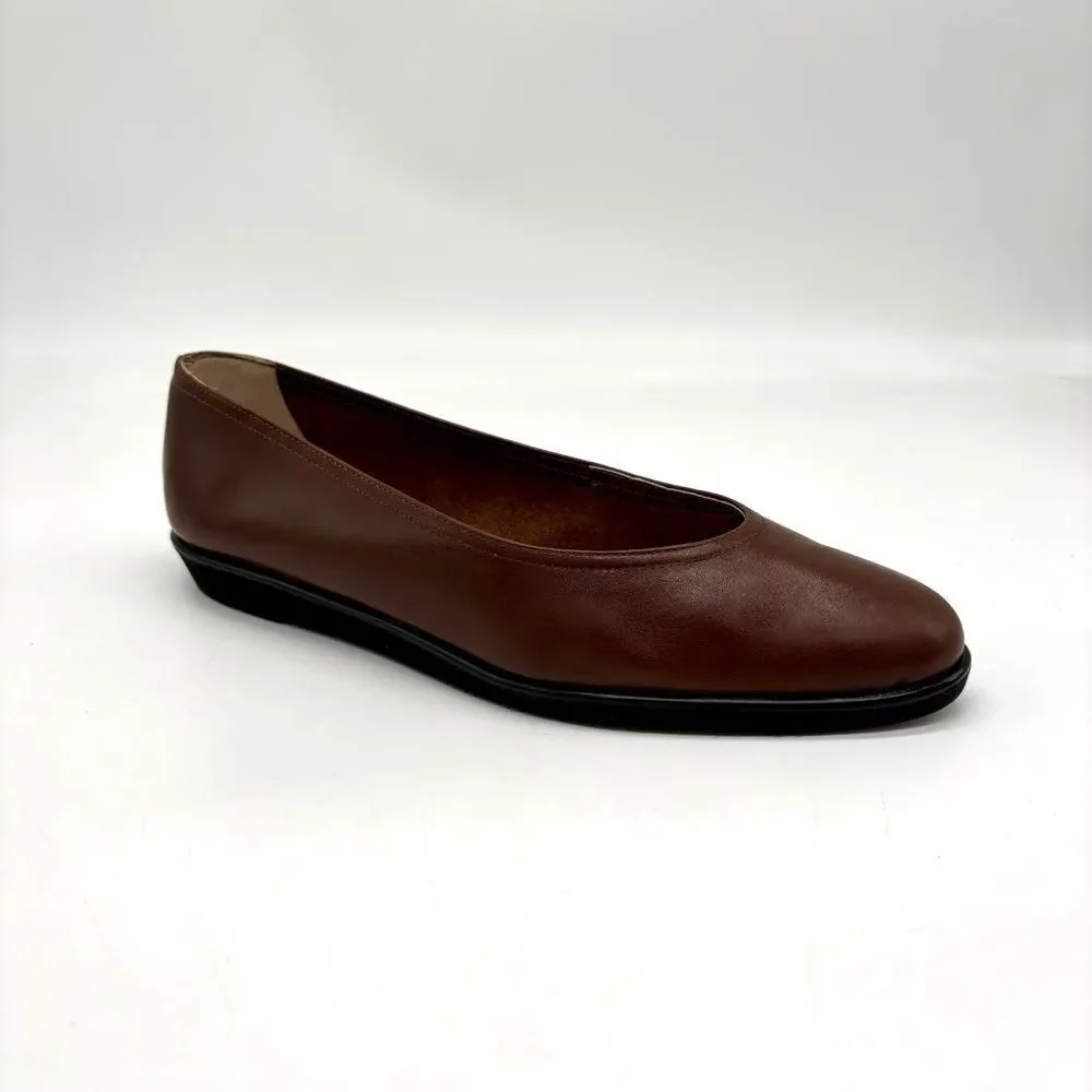 Salvatore Ferragamo Flats - Picture 1 of 10